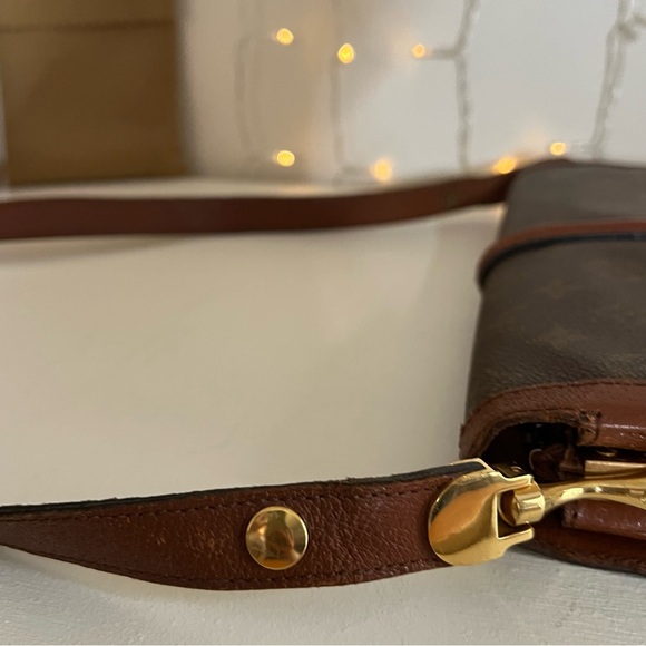 Louis Vuitton Monogram Sac Vendome Shoulder Bag - Picture 15 of 15